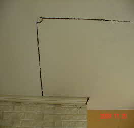 Dallas home Inspectors - foundationceiling crack